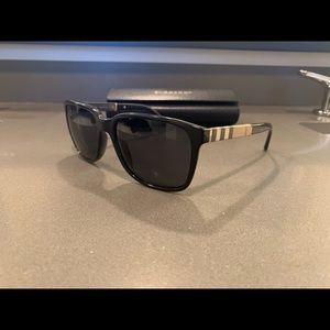 Burberry Sunglasses
